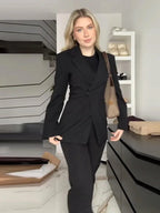 Elegant Women's Slim Fit Blazer – One-Button Lapel Jacket for Office & Casual Wear