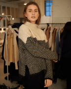 Naven Sweater Soft Cashmere Turtleneck Sweater