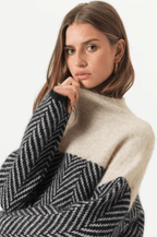 Naven Sweater Soft Cashmere Turtleneck Sweater