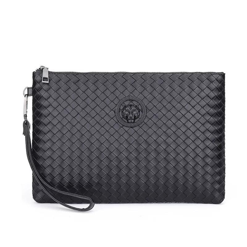 'Mighty Fury' Clutch